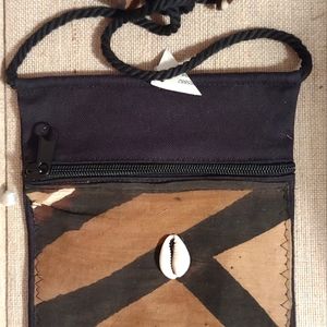 Mudcloth Messenger Bag w/ Cowrie Jewelry